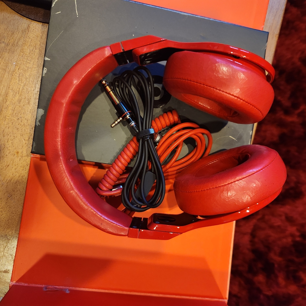 Beats By Dr. Dre "Lil Wayne" Limited Edition  Over-Ear Headphones